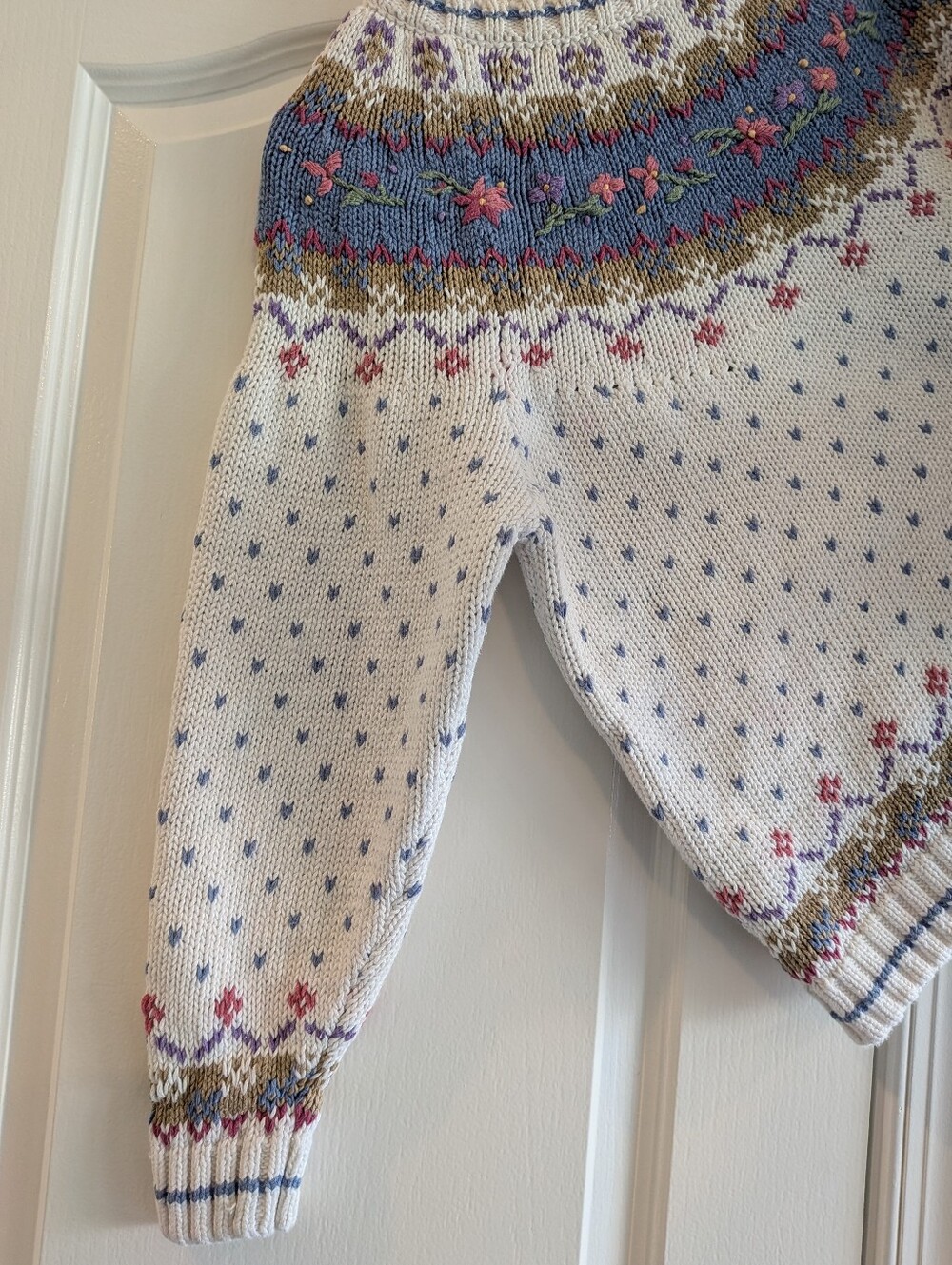 Vintage Northern Isles Hand Knit Embroidered Sweater Grandma Cottagecore Size M - Picture 6 of 12